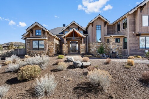 Two Saddle Estate | Brasada Ranch | 5200 SF!