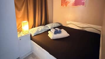 3 間睡房、熨斗/熨衫板、免費 Wi-Fi、床單