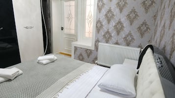 3 chambres, fer et planche Ă  repasser, Wi-Fi gratuit, draps fournis