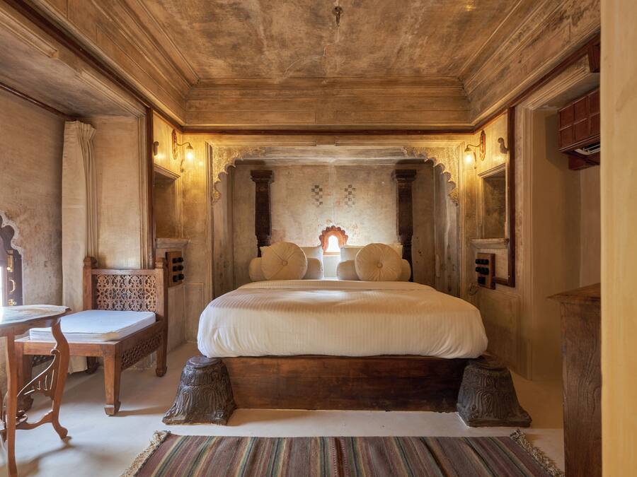 Ropa de cama de alta calidad, sistema de insonorización y wifi gratis