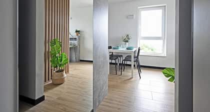 Zeus Apartments