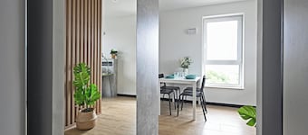 Zeus Apartments