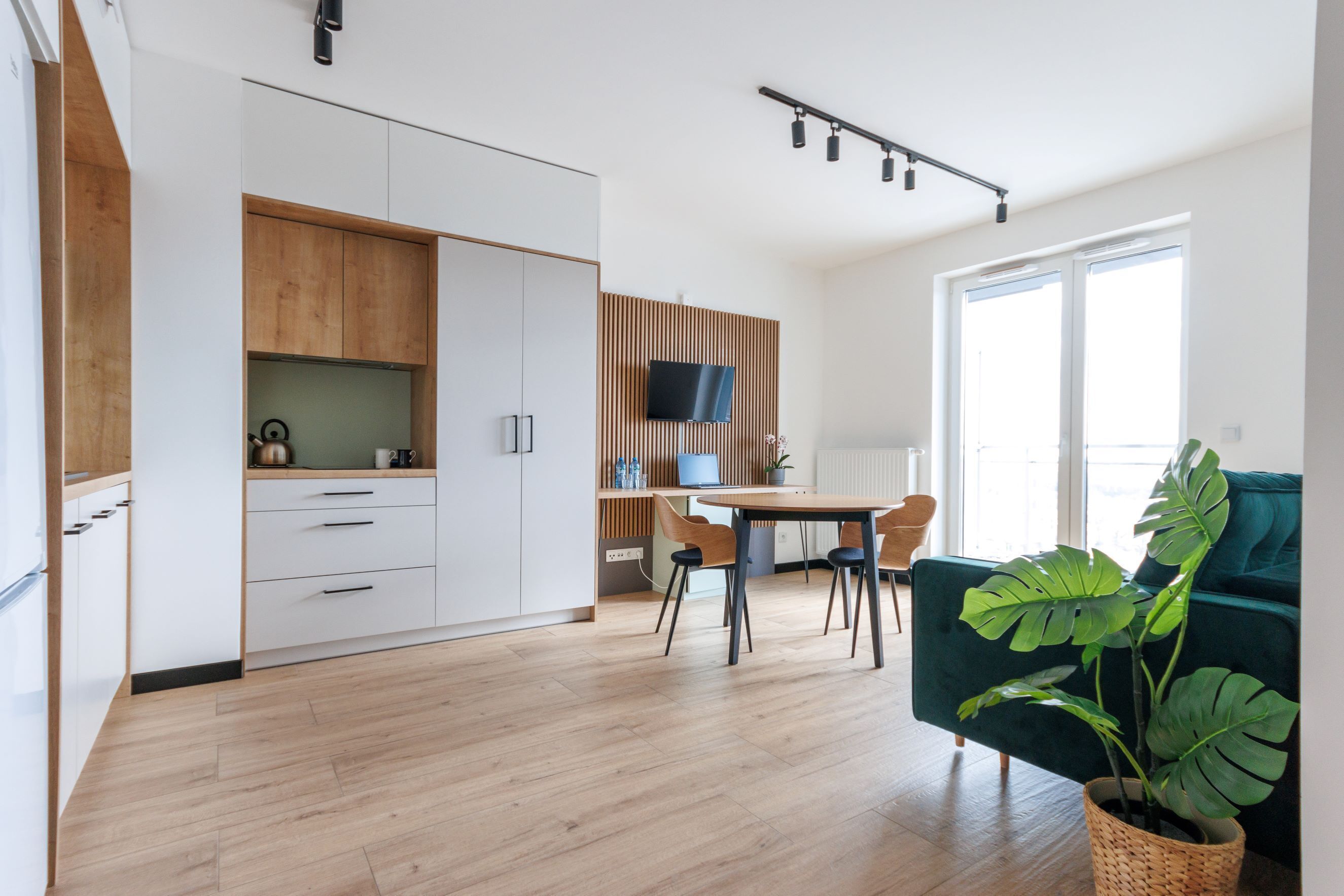 行政開放式套房, 小廚 | 客廳 | 平面電視