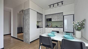 Economy Apartment | In-room dining