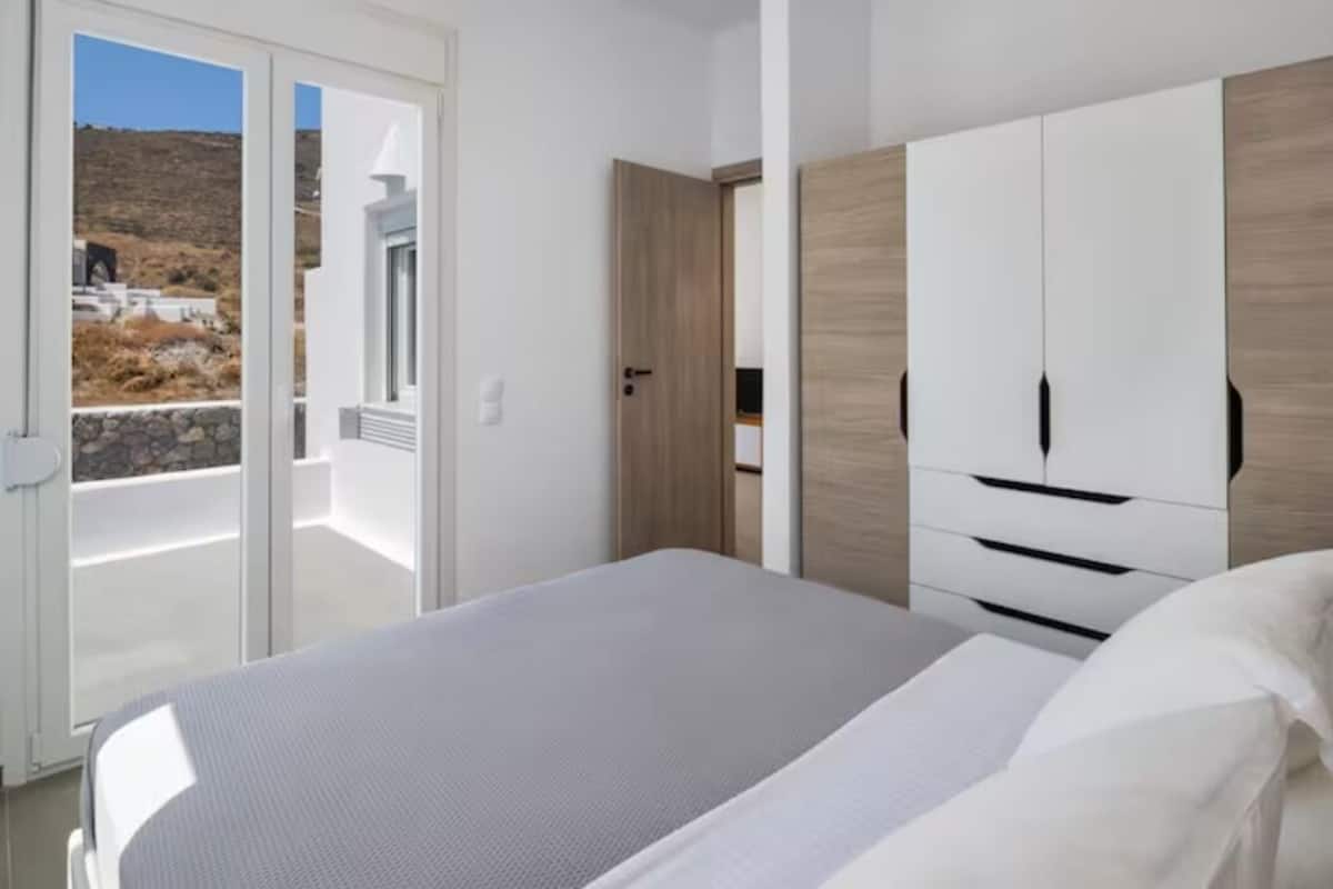 1 bedroom, blackout curtains, soundproofing, iron/ironing board