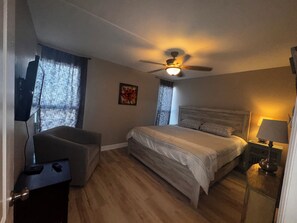 1 chambre, fer et planche à repasser, Wi-Fi gratuit, draps fournis