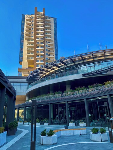 THE ADDRESS Gold - Modern Luxury Suite