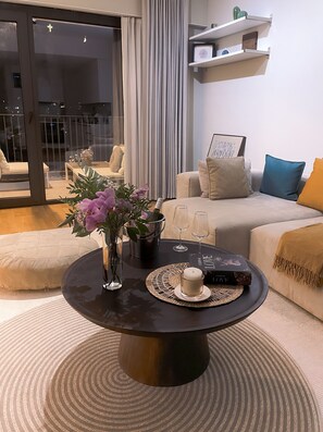 Smart TV, video games, books