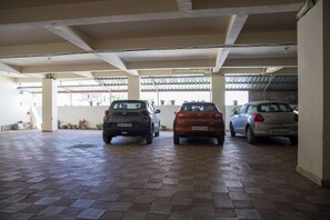 Free self parking