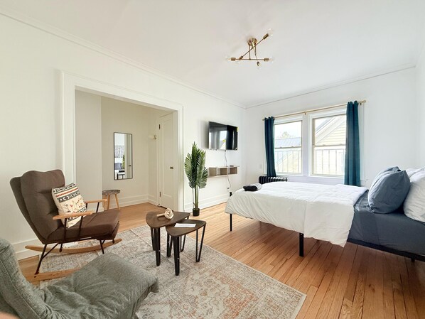 Strykejern/-brett, wi-fi (inkludert) og sengetøy