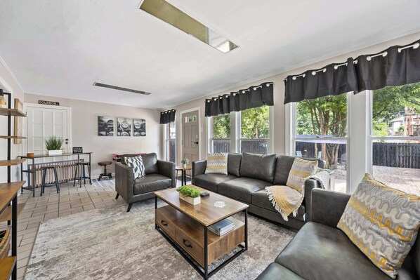 Televisión y oficina