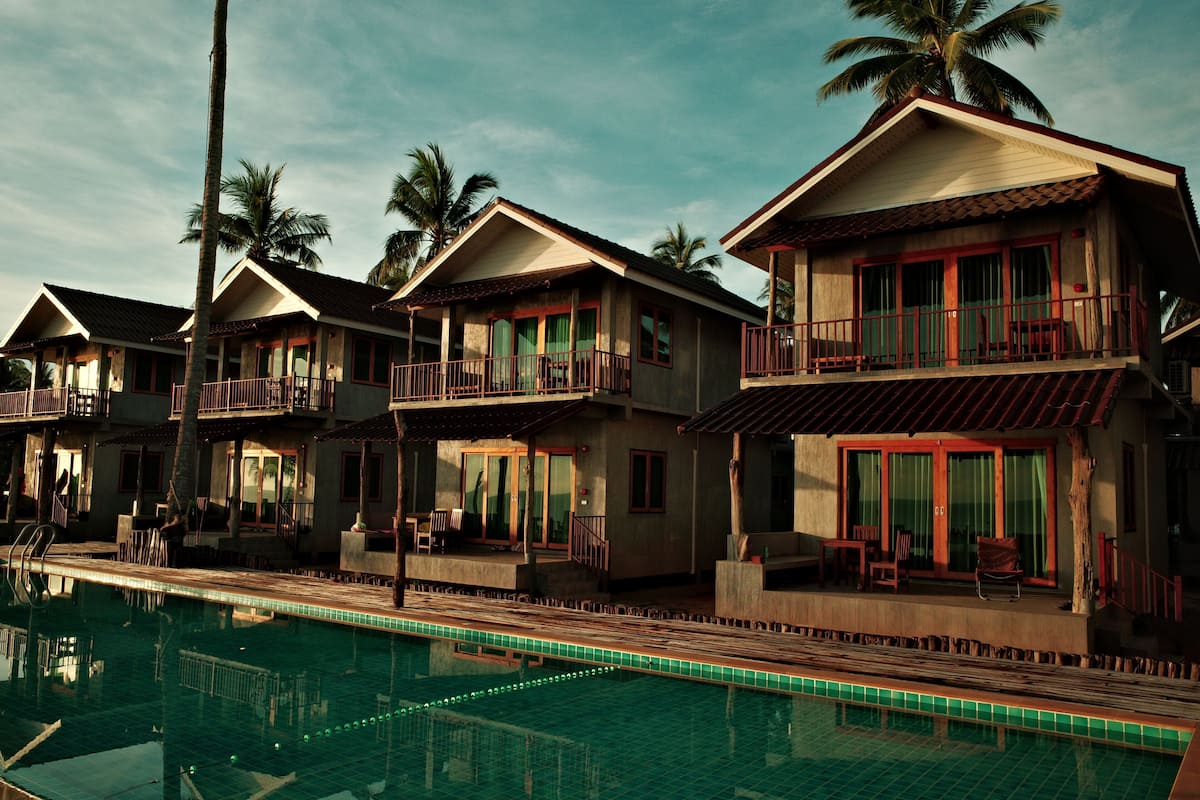 Signature Double Room, Beach View | Desk, laptop workspace, free WiFi