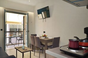 Dining - Amara Porto Living | Apartment 2 (Chania)