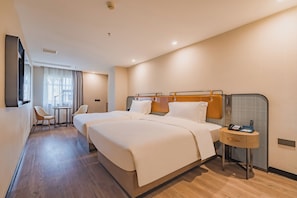 Luxury Twin Room, City View