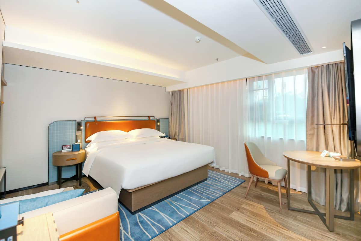 Luxury Double Room, City View | View from room