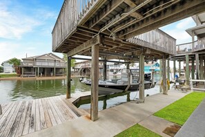 Marina