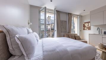 1 quarto, escrivaninha, ferros/tábuas de passar roupa, Wi-Fi