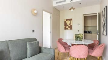 TV, libri, studio