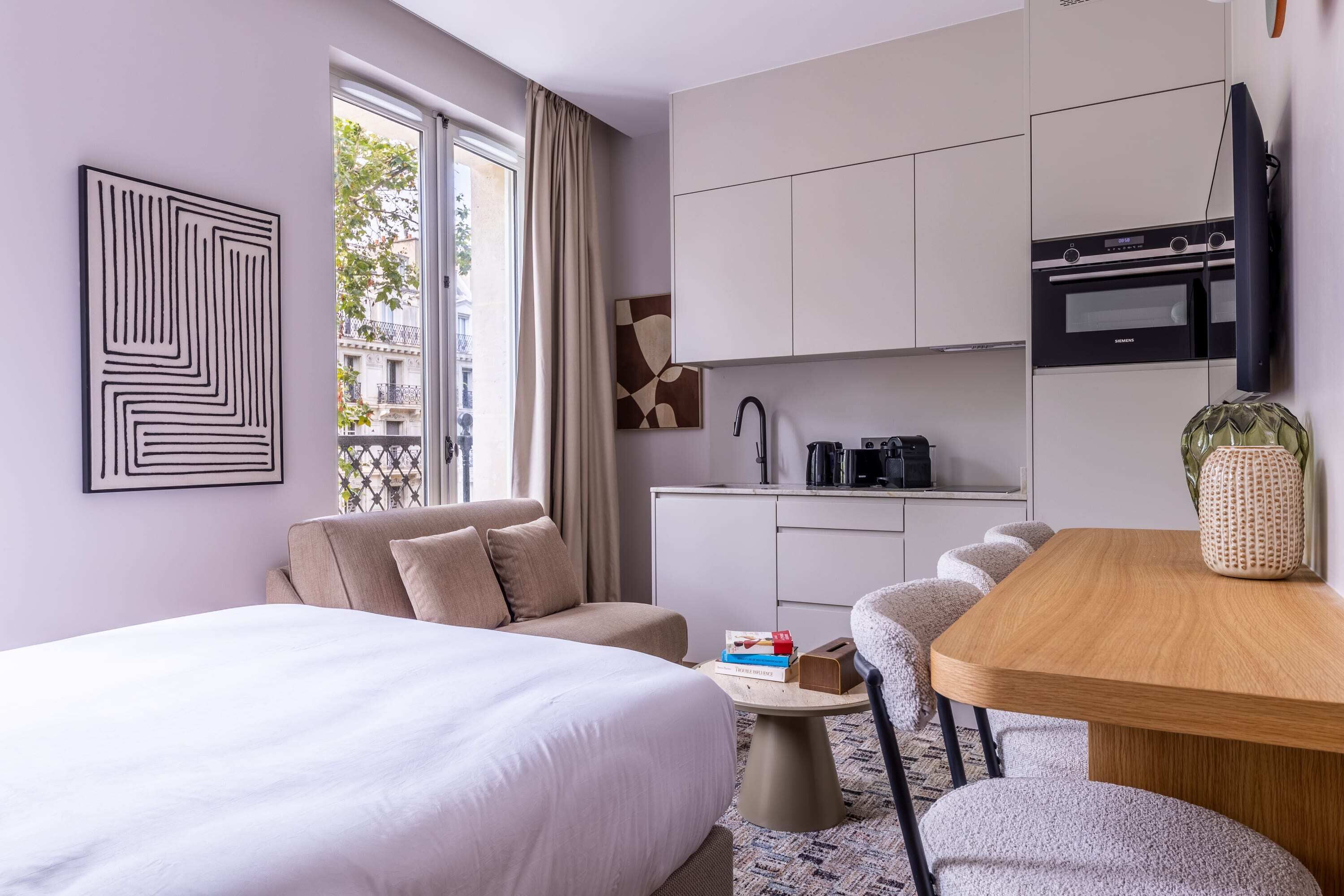 1 chambre, bureau, fer et planche à repasser, Wi-Fi