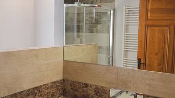 Haartrockner, Handtücher