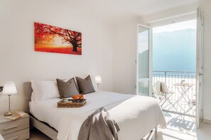 Apartment, Balkon | 3 Schlafzimmer, hochwertige Bettwaren, Daunenbettdecken