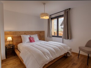 4 bedrooms, free WiFi