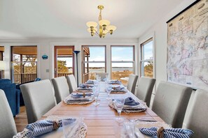 Dining - Sweeping Views, 150 Yards to Private Beach! (Chatham)