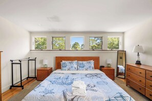 5 dormitoris, planxa i posts de planxar, wifi i roba de llit 