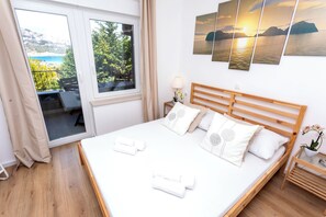 2 bedrooms, WiFi, bed sheets