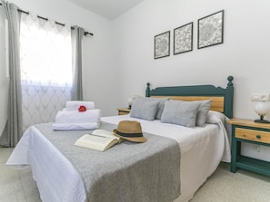 3 bedrooms, Internet