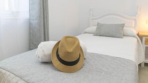 Room - GUADAIRA, 4 Bedroom House in Complejo Rural Orgiva (Orgiva)