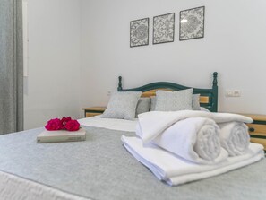 5 bedrooms, Internet, bed sheets - PEDRO MARIN, 5 Bedroom House in Complejo Rural Orgiva (Orgiva)