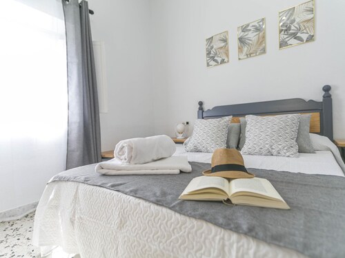 POQUEIRA, 5 Bedroom House in Complejo Rural Orgiva