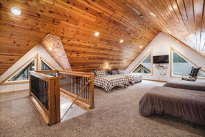 4 bedrooms, iron/ironing board, free WiFi, bed sheets