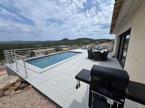 Outdoor dining - Villa mountain view - 8 people (Sotta)