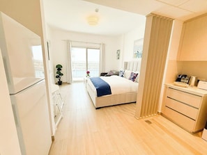 1 chambre, fer et planche à repasser, Wi-Fi, draps fournis