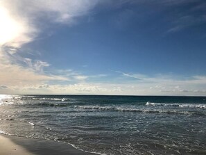 Beach - Blue House. Sea house in Bolonia. 2 minutes from the beach! (Tarifa)