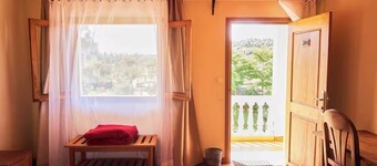 Double Economy Room, 1 double bed, balcony, garden view