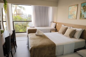 Familie studio, Meerdere bedden | Individueel gemeubileerd, gratis wifi, beddengoed