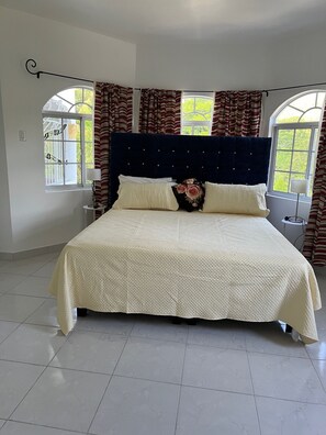 9 bedrooms, iron/ironing board, bed sheets