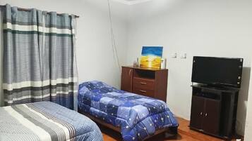 4 bedrooms, WiFi, bed sheets