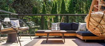 Cedarhaven - 2 King beds! Hot Tub, Gas Fireplace