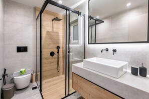 Studio, 1 Double Bed, Kitchen, City View | Bathroom | Shower, rainfall showerhead, free toiletries, hair dryer - Avia Deluxe Studio- Athens Modern Escape (Athens)
