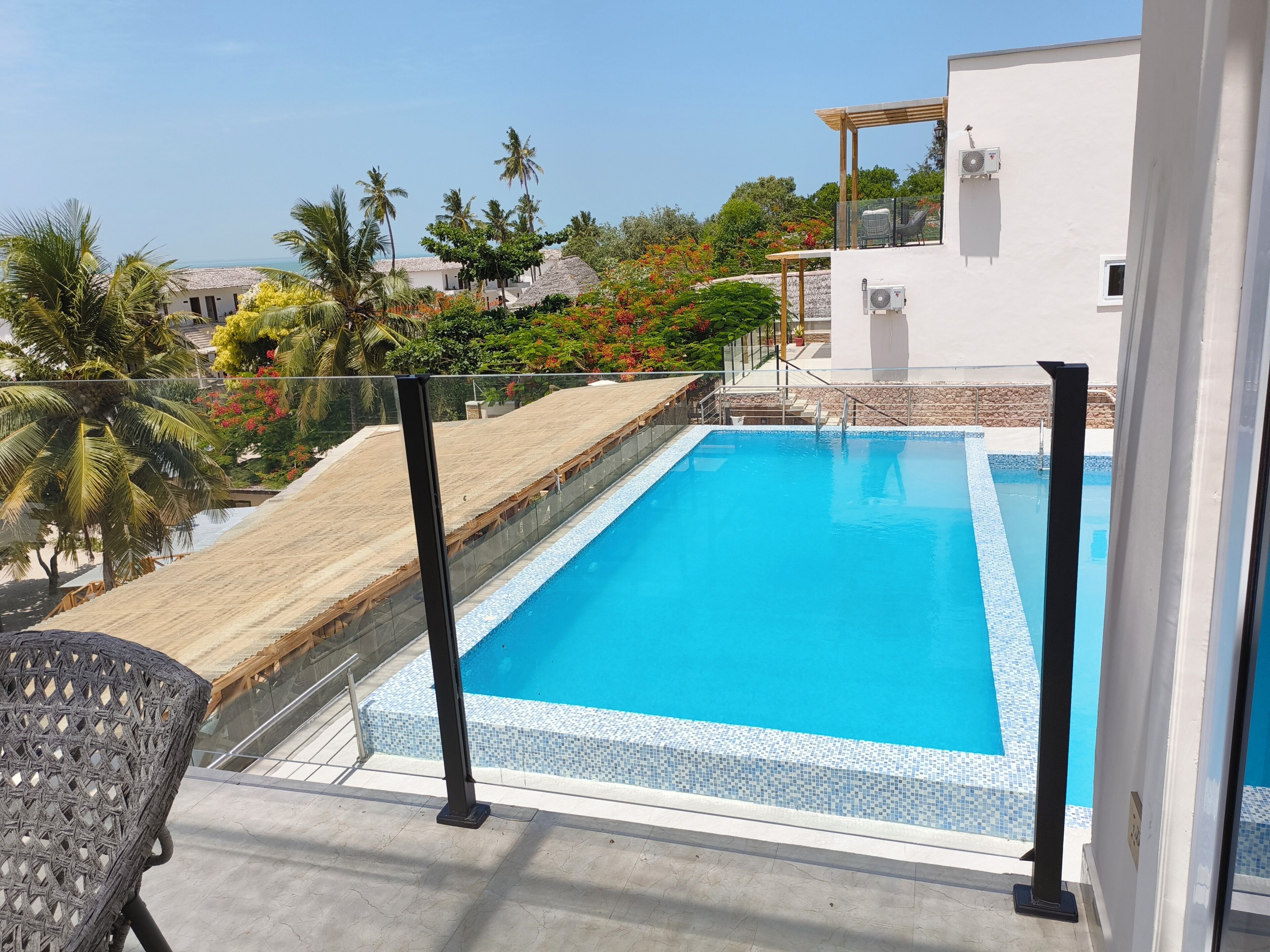 11 piscinas al aire libre