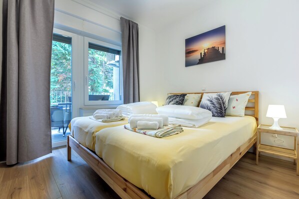 2 bedrooms, WiFi, bed sheets