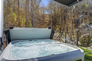 Baignoire à remous extérieure