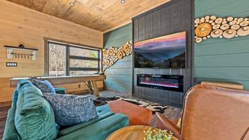 Smart TV, fireplace, video games