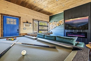Spielezimmer