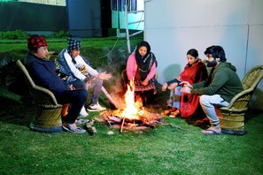 Fireplace - The Escapee Resort (Dhanaulti)