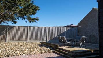 Cottage | Outdoor dining